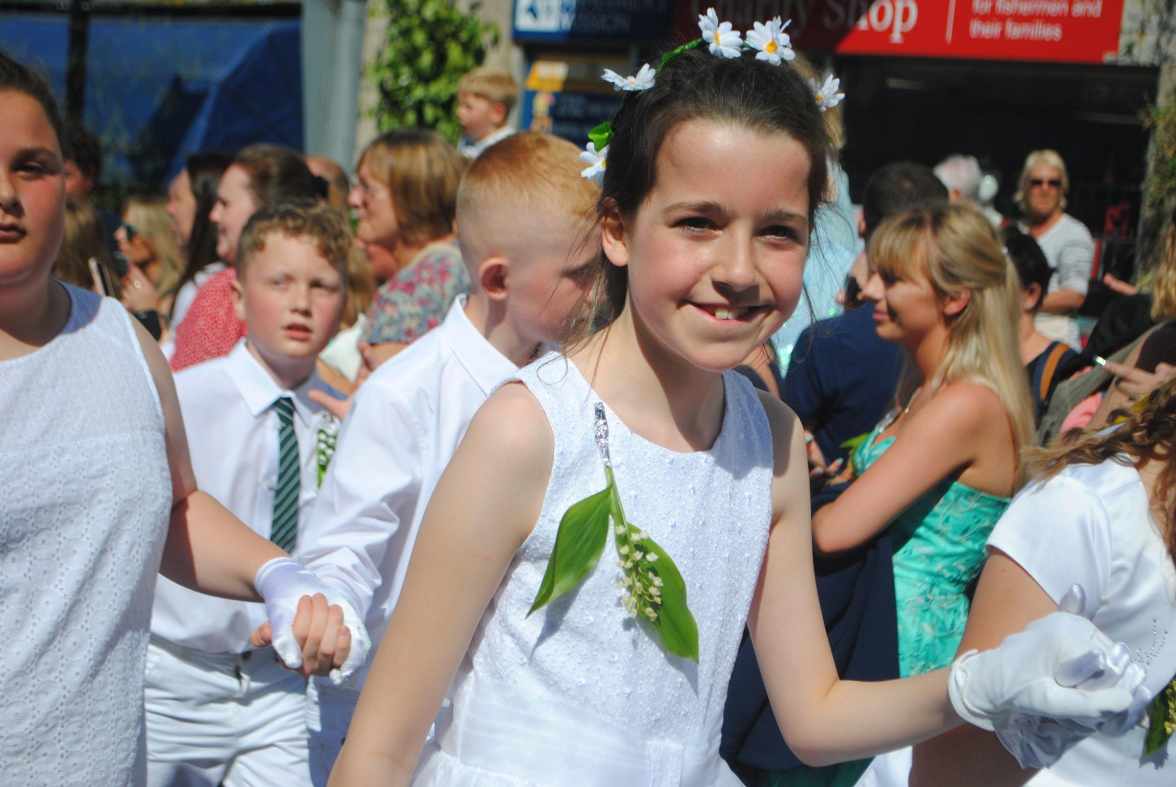 Flora Day Childrens Dance